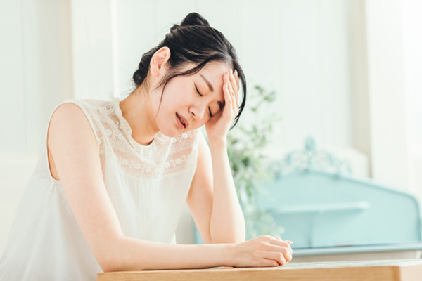 めまいや頭痛などの症状